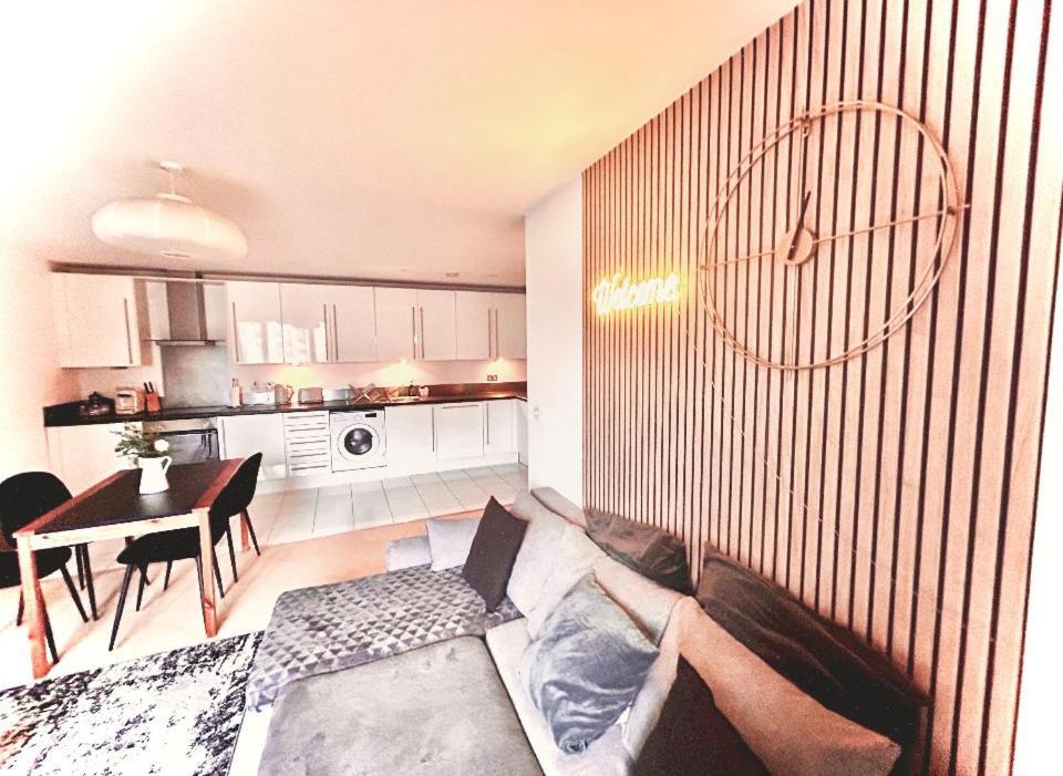 O2 & Excel Zone 2 Sleeps 6 Appartement *
